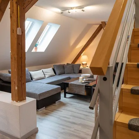 Maisonettenwohnung *